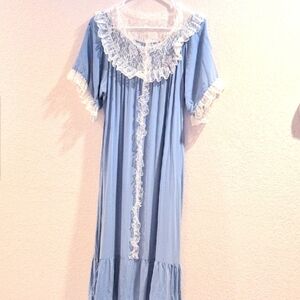 Victorian Looking Powder Blue And White Lace Trim  Nightgown, Size Large.